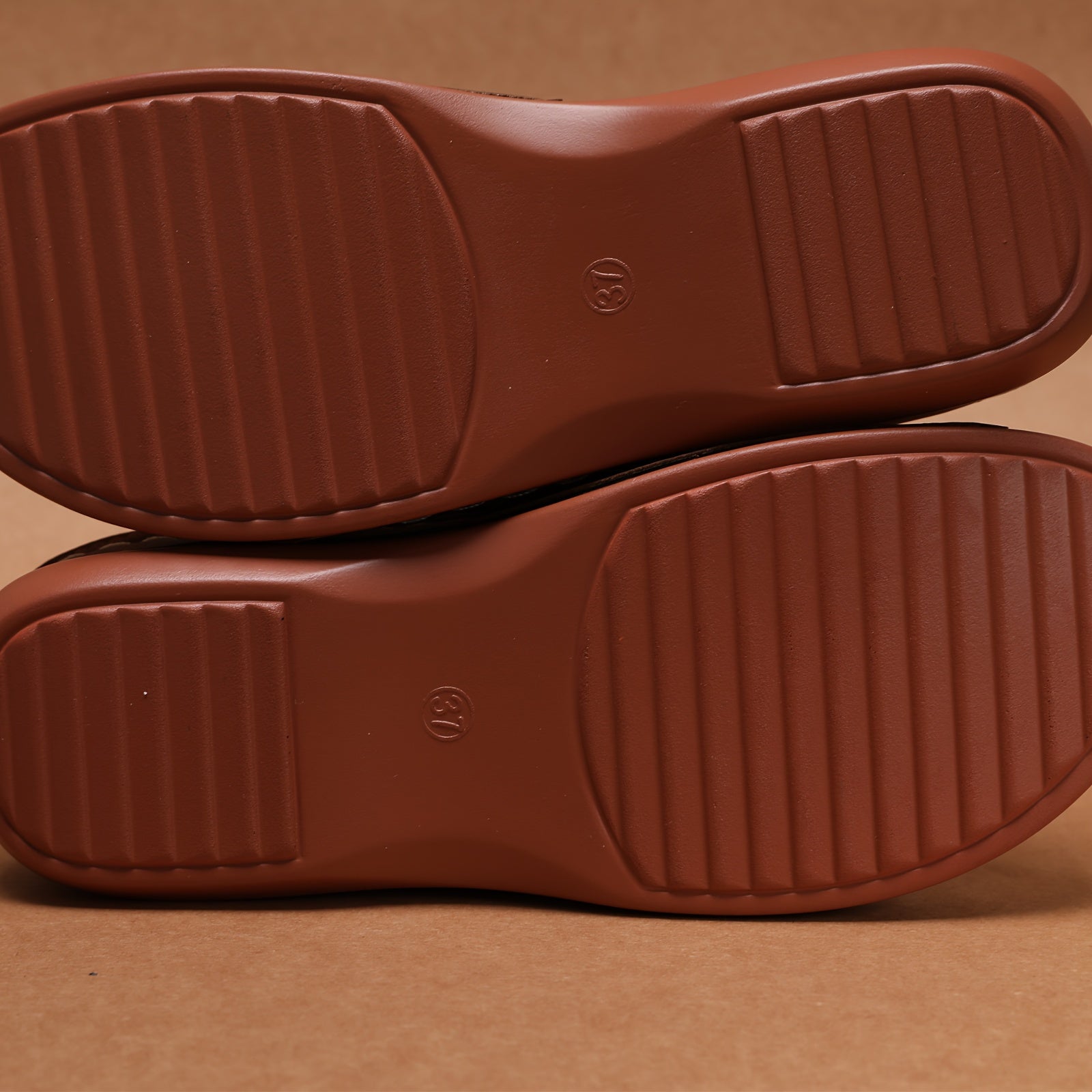 Leah comfort sandals