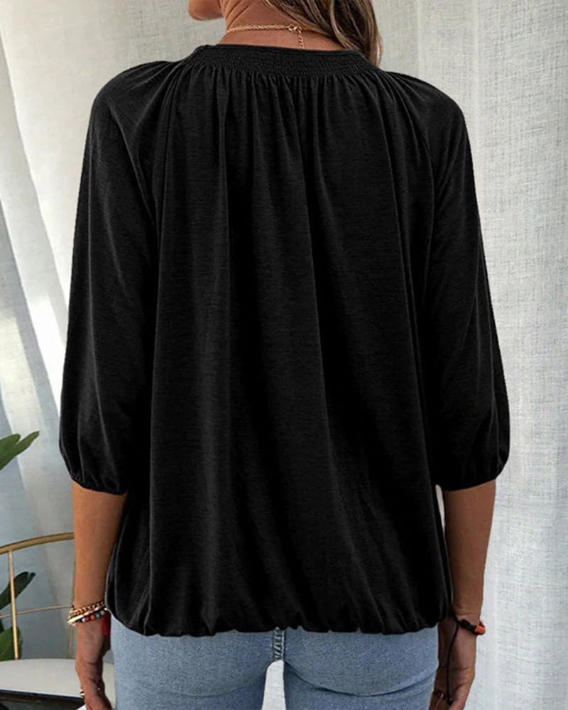 Chloe - Blouse with round neckline