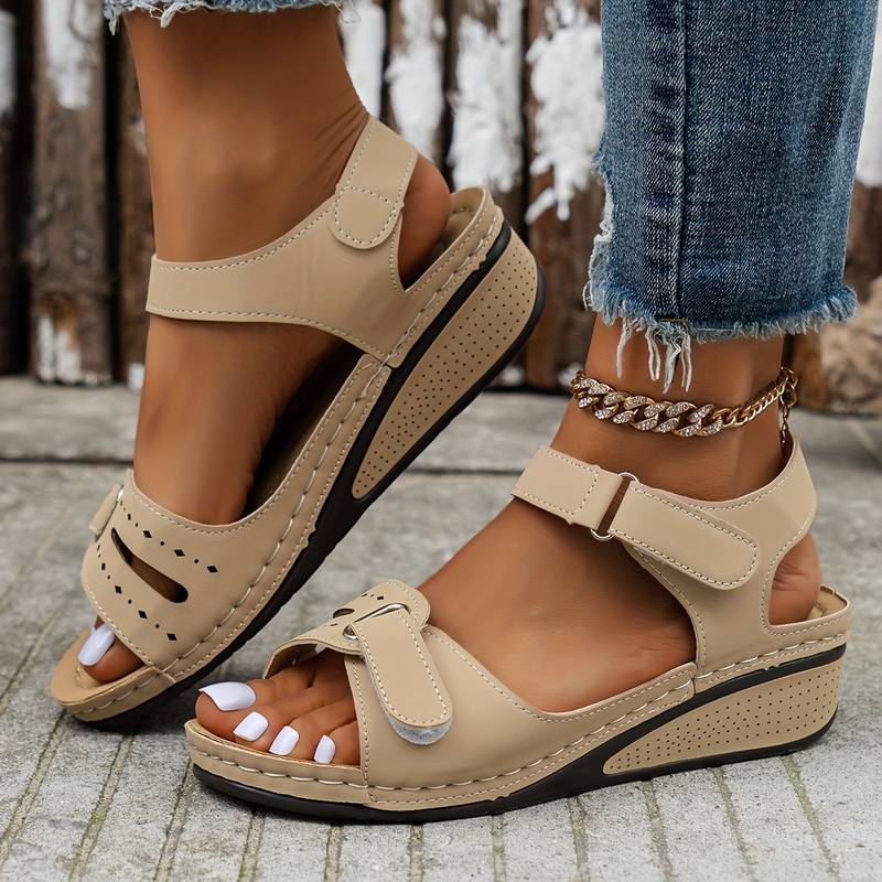 DUA - Orthopedic Sandals