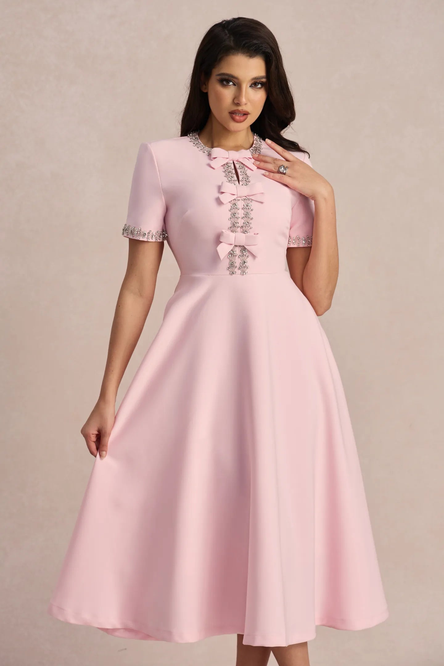 Zoe – Bowknot Crystal Midi Dress