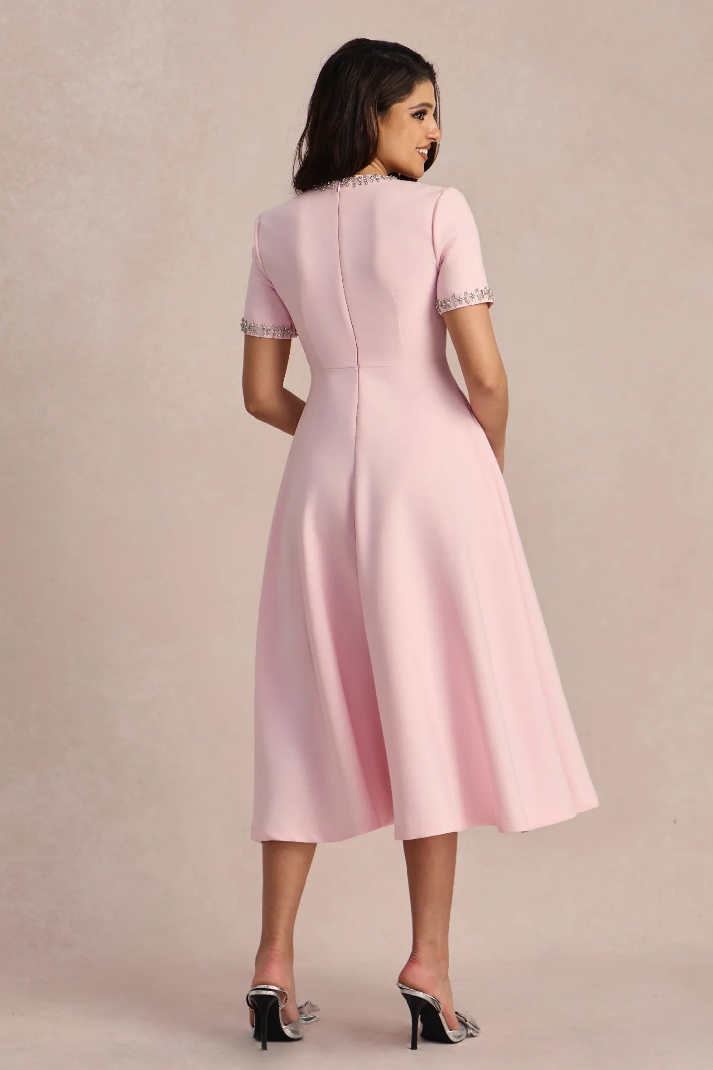 Zoe – Bowknot Crystal Midi Dress