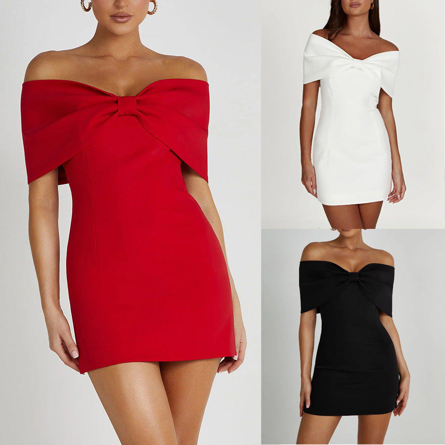 Love Bow Dress – Elegance with Bare Shoulders