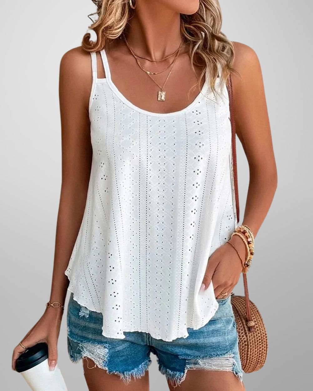 Sarah - Breezy Summer Top