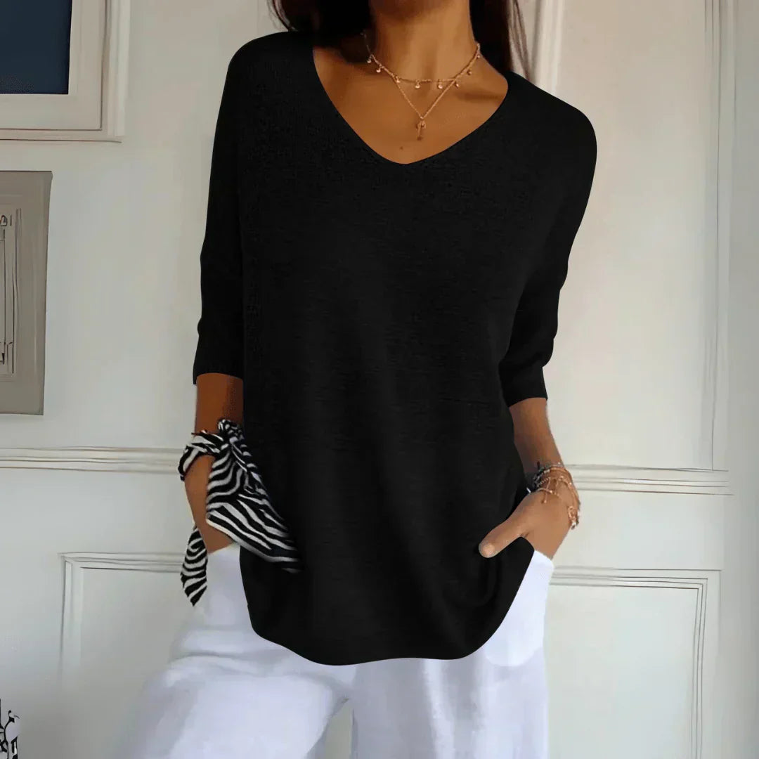 Aubrey - Chic Comfort Top