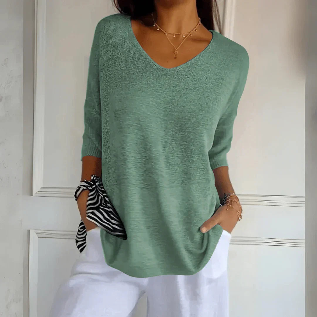 Aubrey - Chic Comfort Top