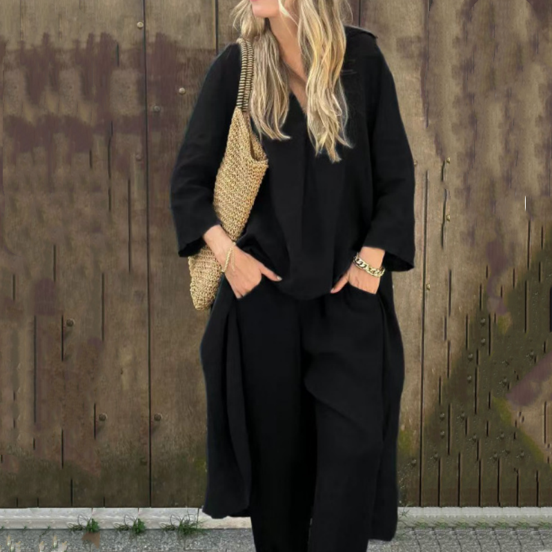 ABBY | 2 PIECE SET WITH LOOSE POCKETS AND V NECK
