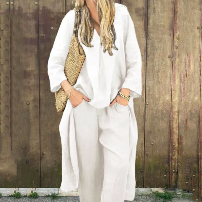 ABBY | 2 PIECE SET WITH LOOSE POCKETS AND V NECK